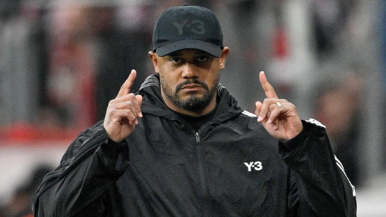 Kompany Expresses Pride in Bayern's Resilience Yet Voices Frustration Over Controversial Decisions