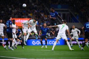 Lautaro's Milestone: Inter Thrashes Roma 5